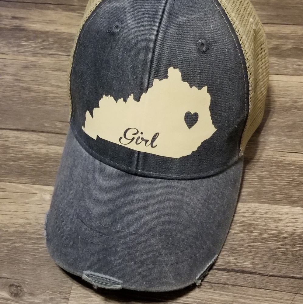 Adjustable Kentucky Hat